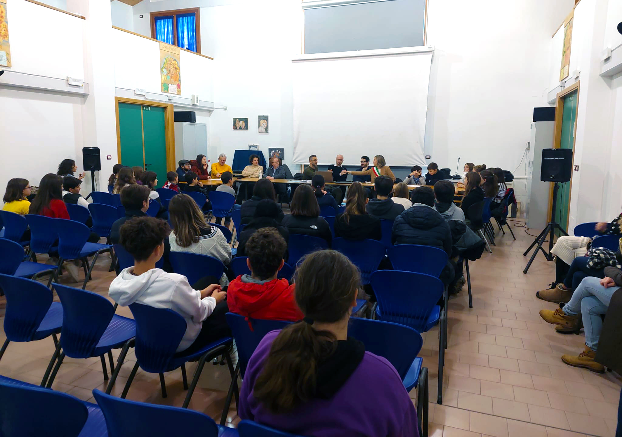 Eletto il nuovo Consiglio comunale dei ragazzi, la proclamazione nell’aula Magna della scuola media